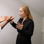 Parlarsi con rispetto: 7 strategie di comunicazione assertiva per rafforzare la coppia