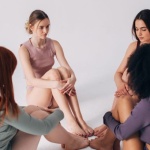 Benessere Psicofisico al Femminile: Rituali Quotidiani per Ritrovare Energia, Equilibrio e Serenità